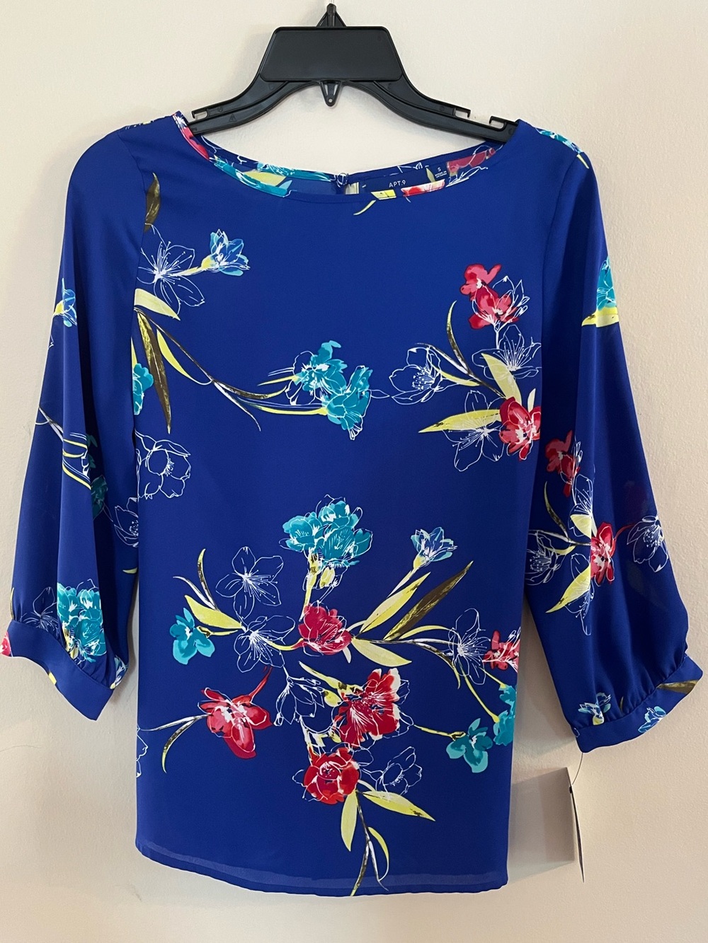 Apt. 9 Royal Blue Floral Boatneck Blouse